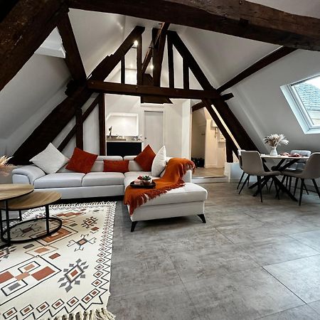 Appartamento Charme, Poutres Et Elegance Chartres Esterno foto