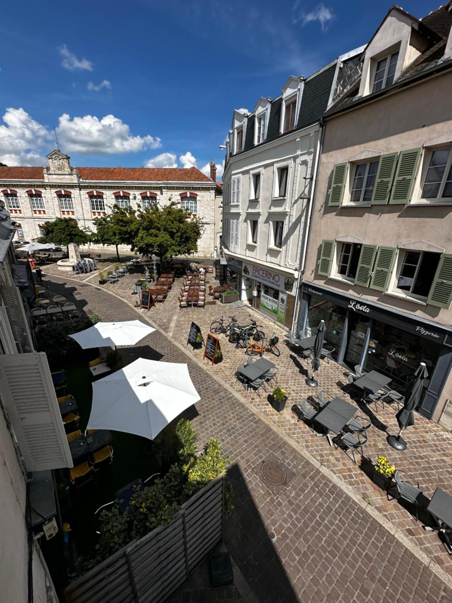 Appartamento Charme, Poutres Et Elegance Chartres Esterno foto